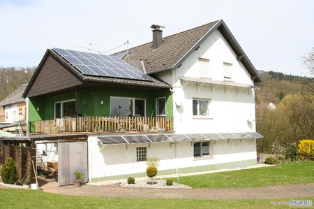 Fassadenanlage Kinderbeuern